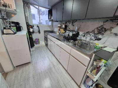 Apartamento de 3 alcobas en venta en Santa Barbara, Bogotá, 100 m² · foto 12 de 19