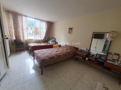 Apartamento en venta en Santa Barbara Central, Bogotá · foto 10 de 16