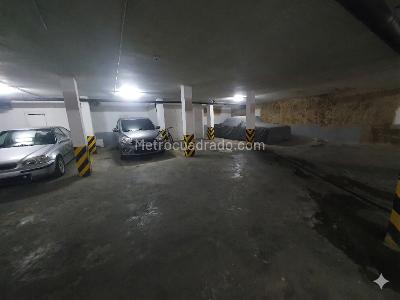 Apartamento en venta en Santa Barbara Central, Bogotá · foto 14 de 16
