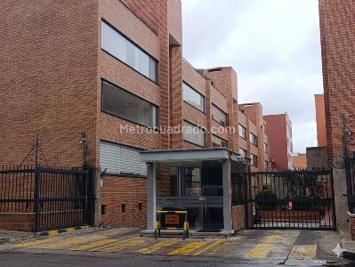 Apartamento en Arriendo, Santa Barbara Central, Bogotá D.C.