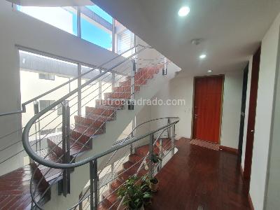 Apartamento de 2 alcobas en venta en Marly, Bogotá, 81 m² · foto 3 de 15