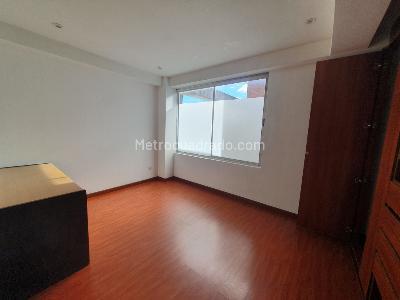 Apartamento de 2 alcobas en venta en Marly, Bogotá, 81 m² · foto 12 de 15