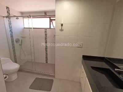 Apartamento de 3 alcobas en venta en Chico Norte, Bogotá, 286 m² · foto 15 de 20