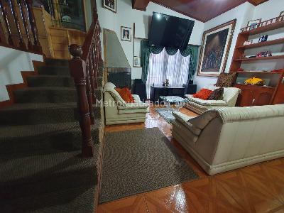 Apartamento en venta en Bella Suiza, Bogotá · foto 3 de 19