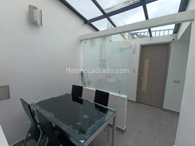 Casa de 4 alcobas en venta en Alhambra, Bogotá, 318 m² · foto 7 de 20