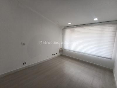 Casa de 4 alcobas en venta en Alhambra, Bogotá, 318 m² · foto 13 de 20