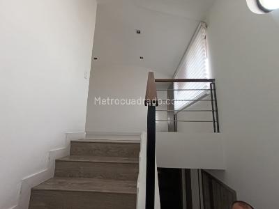 Casa de 4 alcobas en venta en Alhambra, Bogotá, 318 m² · foto 18 de 20