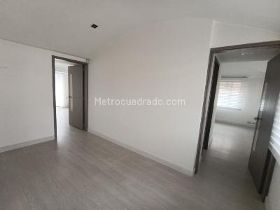 Casa de 4 alcobas en venta en Alhambra, Bogotá, 318 m² · foto 19 de 20