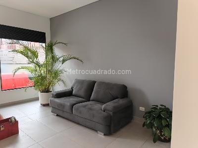Apartaestudio en venta en Puente Largo, Bogotá, 26 m² · foto 2 de 8