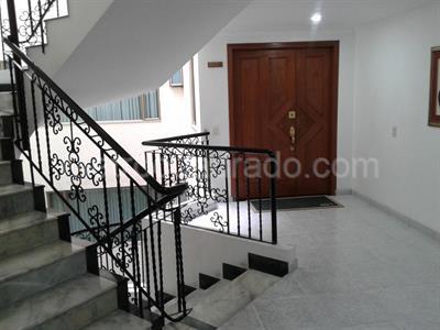 Apartamento de 3 alcobas en venta en La Carolina, Bogotá, 230 m² · foto 14 de 16