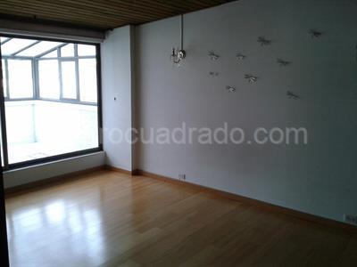Apartamento en venta en Santa Barbara Central, Bogotá · foto 6 de 18