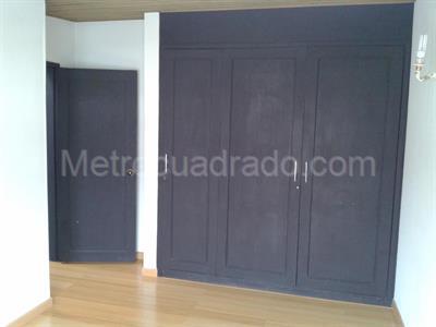Apartamento en venta en Santa Barbara Central, Bogotá · foto 13 de 18