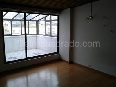 Apartamento en venta en Santa Barbara Central, Bogotá · foto 4 de 18
