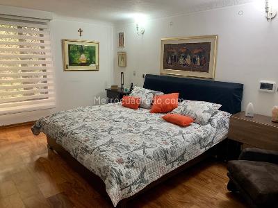 Apartamento de 5 alcobas en venta en Santa Barabara, Bogotá, 400 m² · foto 7 de 19