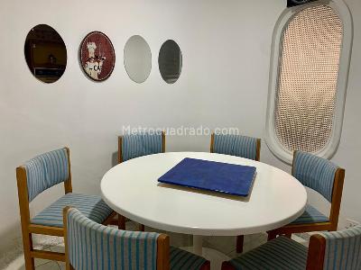 Apartamento de 5 alcobas en venta en Santa Barabara, Bogotá, 400 m² · foto 15 de 19