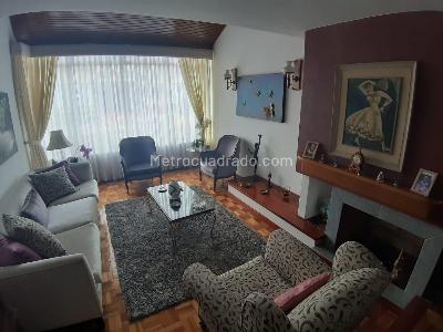 Casa de 4 alcobas en venta en Lisboa, Bogotá, 195 m² · foto 2 de 17