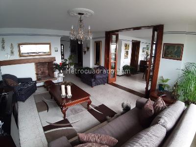 Apartamento en venta en Quinta Camacho, Bogotá · foto 4 de 14