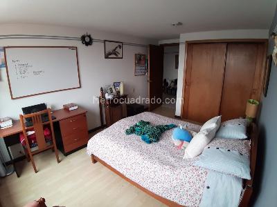 Apartamento en venta en Quinta Camacho, Bogotá · foto 6 de 14