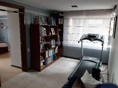 Apartamento en venta en Quinta Camacho, Bogotá · foto 8 de 14