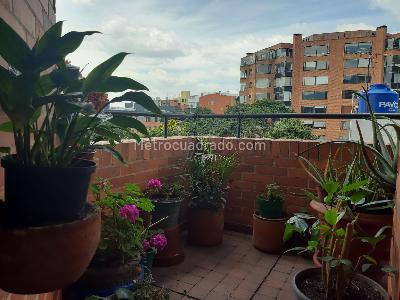 Apartamento de 2 alcobas en venta en Bella Suiza, Bogotá, 92 m² · foto 2 de 11