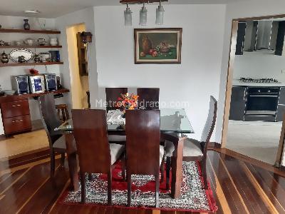 Apartamento de 2 alcobas en venta en Bella Suiza, Bogotá, 92 m² · foto 4 de 11
