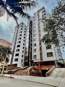 Apartamento en venta en Santa Barbara Central, Bogotá · foto 2 de 20