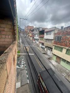 Casa de 5 alcobas en venta en San Cristobal Alto, Bogotá, 360 m² · foto 13 de 16