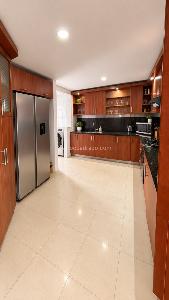 Apartamento de 3 alcobas en venta en Santa Barbara Central, Bogotá, 128 m² · foto 4 de 19