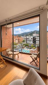 Apartamento de 3 alcobas en venta en Santa Barbara Central, Bogotá, 128 m² · foto 7 de 19