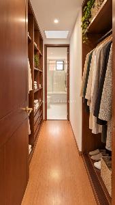 Apartamento de 3 alcobas en venta en Santa Barbara Central, Bogotá, 128 m² · foto 2 de 19