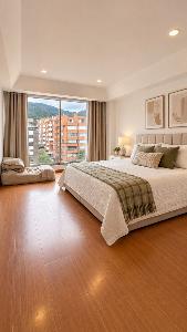 Apartamento de 3 alcobas en venta en Santa Barbara Central, Bogotá, 128 m² · foto 11 de 19