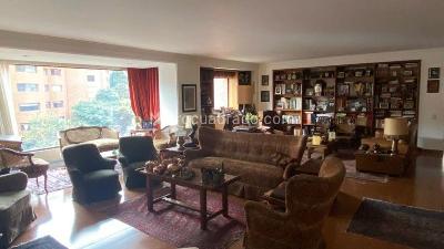 Apartamento en venta en Los Rosales, Bogotá · foto 2 de 12