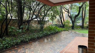Apartamento en venta en Los Rosales, Bogotá · foto 11 de 12