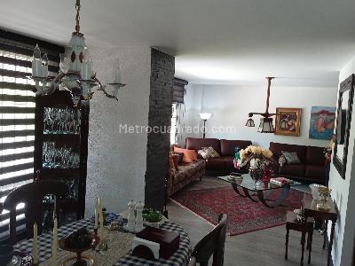 Apartamento de 2 alcobas en venta en Santa Ana Occidental, Bogotá, 133 m² · foto 8 de 20