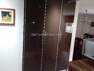 Apartamento de 2 alcobas en venta en Santa Ana Occidental, Bogotá, 133 m² · foto 10 de 20
