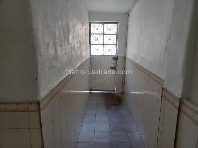 Casa de 5 alcobas en venta en Pio Xii, Bogotá, 213 m² · foto 6 de 20