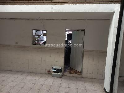Casa de 5 alcobas en venta en Pio Xii, Bogotá, 213 m² · foto 7 de 20