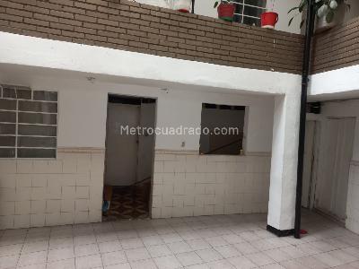 Casa de 5 alcobas en venta en Pio Xii, Bogotá, 213 m² · foto 8 de 20