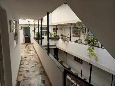 Casa de 5 alcobas en venta en Pio Xii, Bogotá, 213 m² · foto 12 de 20