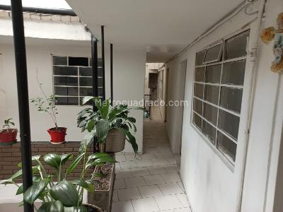 Casa de 5 alcobas en venta en Pio Xii, Bogotá, 213 m² · foto 15 de 20