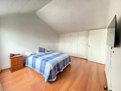 Casa en venta en Alhambra, Bogotá · foto 8 de 20