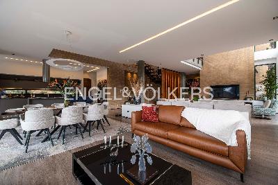 Casa de 5 alcobas en venta en Alto De Palmas, Medellín, 550 m² · foto 2 de 20