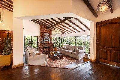 Casa de 5 alcobas en venta en El Retiro, Medellín, 518 m² · foto 2 de 20