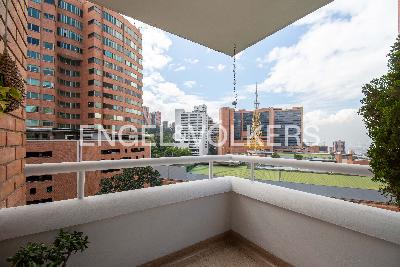 Apartamento en venta en El Tesoro, Medellín · foto 5 de 12