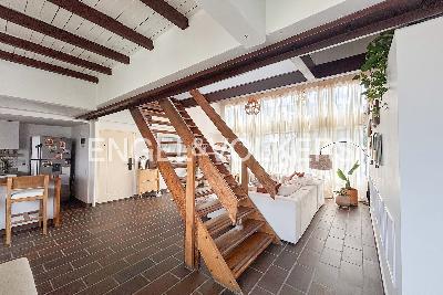 Apartamento en venta en Los Naranjos, Medellín · foto 3 de 8