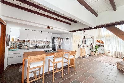 Apartamento en venta en Los Naranjos, Medellín · foto 4 de 8