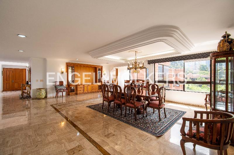 Impressive 4BR Duplex Penthouse in Los Balsos - 4