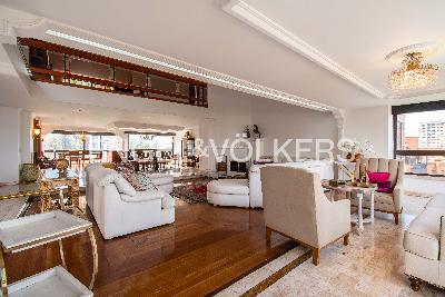 Apartamento en arriendo en Los Balsos, Medellín · foto 2 de 16