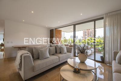 Apartamento de 3 alcobas en venta en La Florida, Medellín, 190 m² · foto 5 de 19