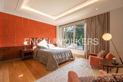 Casa de 5 alcobas en venta en El Poblado, Medellín, 909 m² · foto 20 de 20